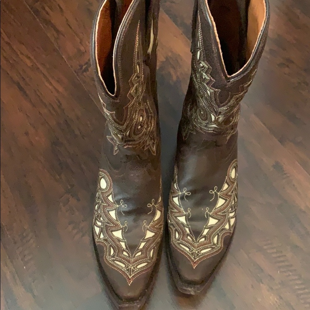Lucchese
